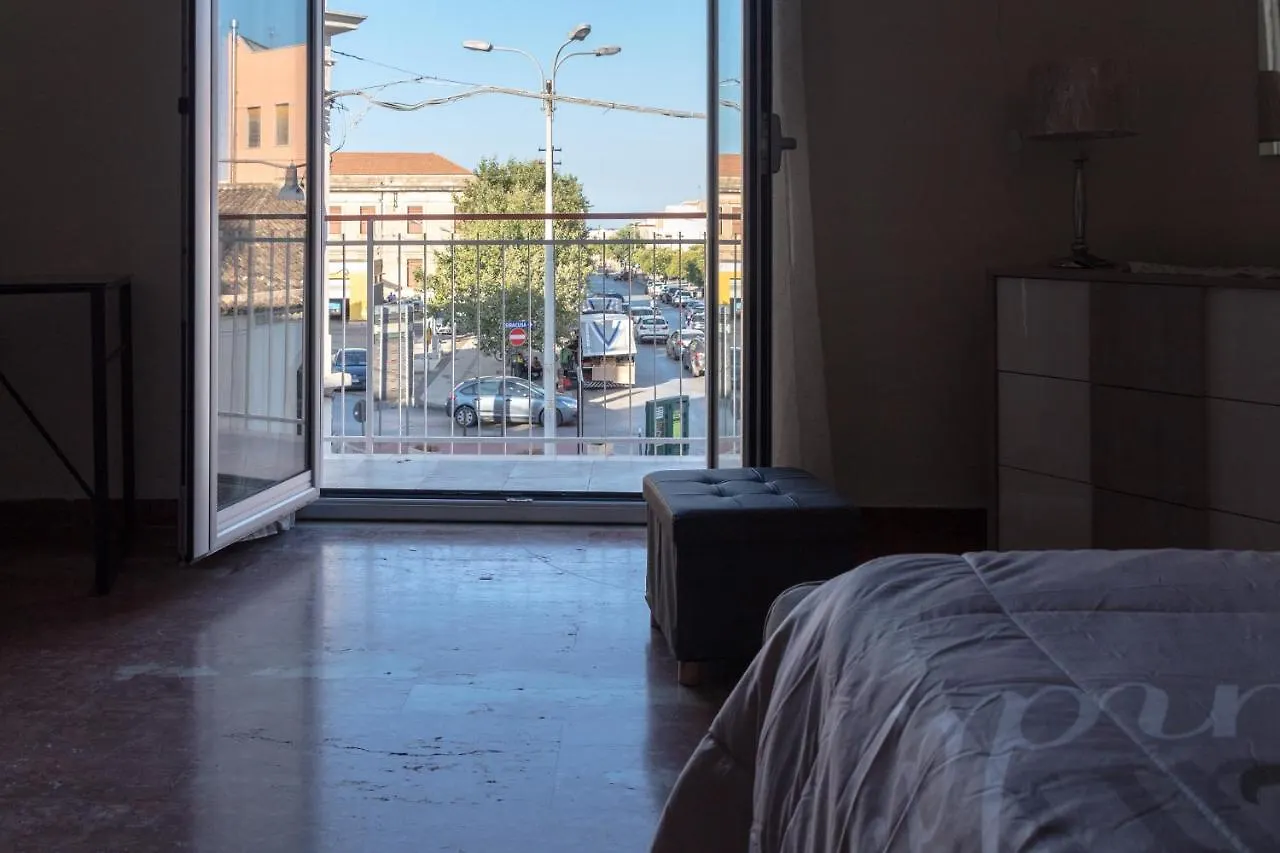 Casa Don Pippo Villa Avola Italia